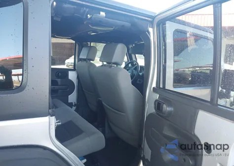 2010 Jeep Wrangler Unlimited Sport из США, поврежденный, VIN 1J4BA3H1XAL207316